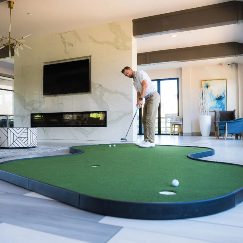SIG PRO DOUBLE BREAK PUTTING GREEN